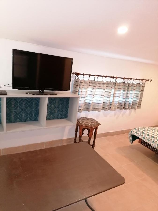 Le Clos Du Patre Caromb Εξωτερικό φωτογραφία